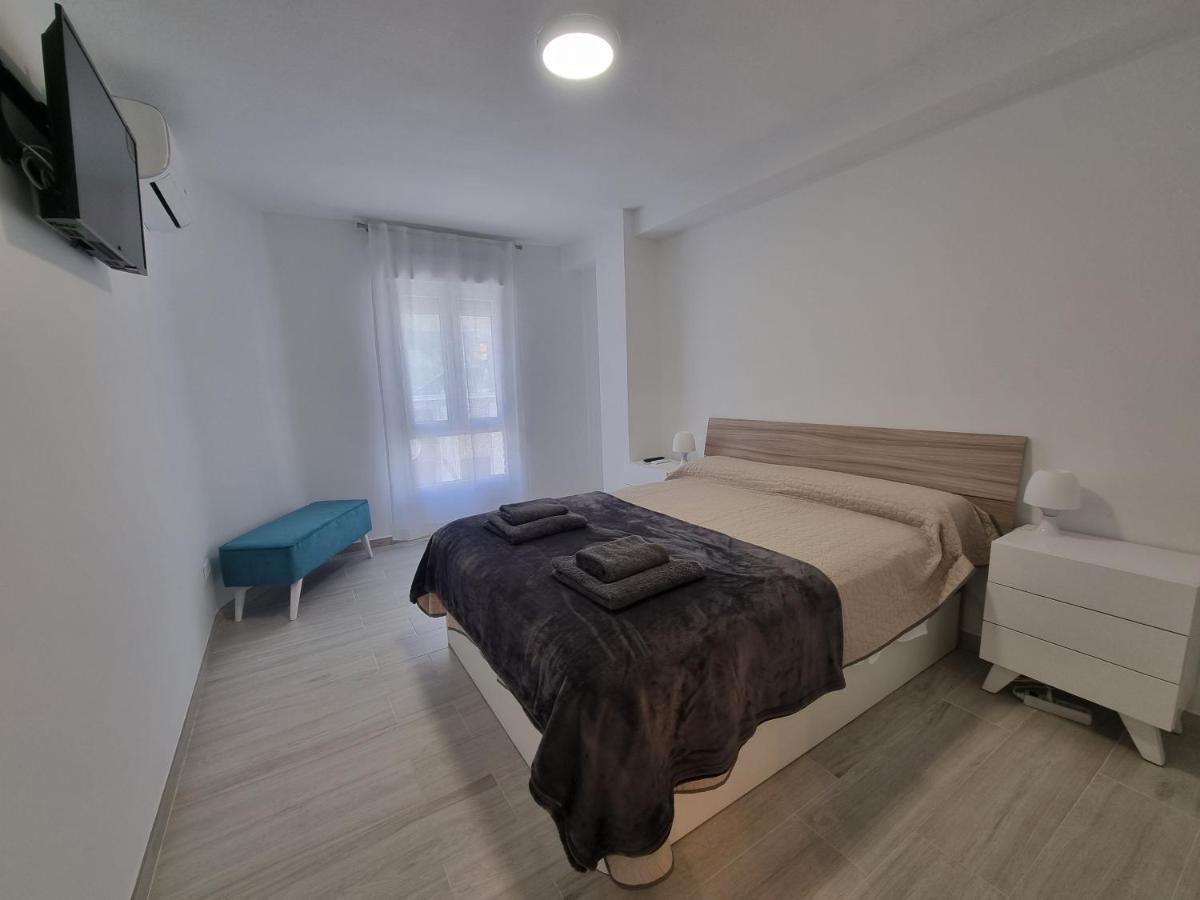 Apartamentos En Denia Frente Al Puerto! מראה חיצוני תמונה