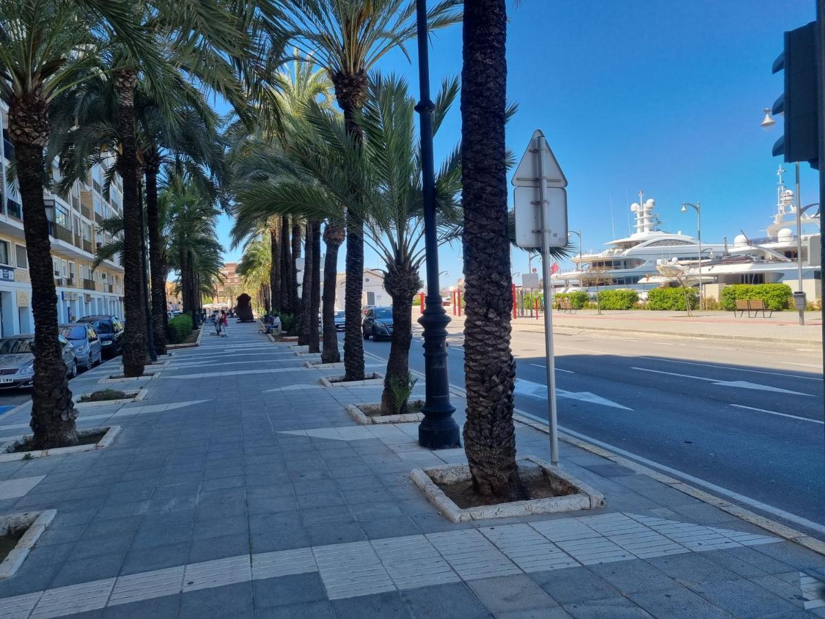 Apartamentos En Denia Frente Al Puerto! מראה חיצוני תמונה