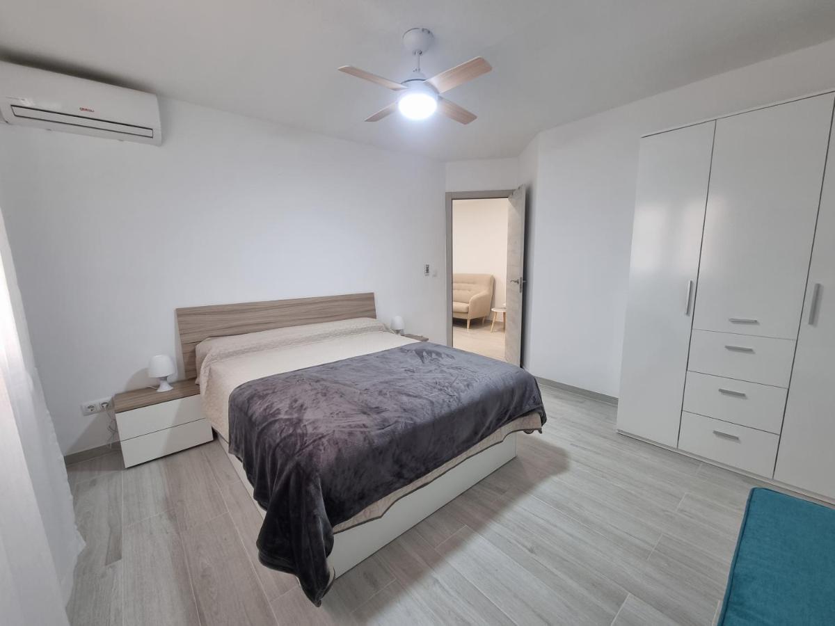 Apartamentos En Denia Frente Al Puerto! מראה חיצוני תמונה